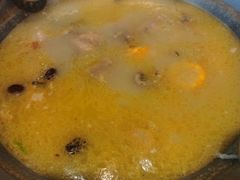 -山食炊桑拿鸡·又山私房菜