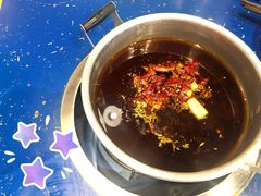 经典锅底-马路边边串串香(双井直营店)