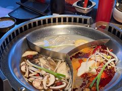 -辣伍鲜毛肚老火锅(元一店)