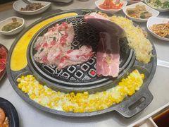 -韩宫宴烤肉·料理(大宁国际店)