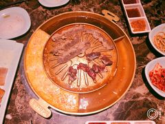 -猪啊牛呀羊啊铜盘烤肉(正大广场店)