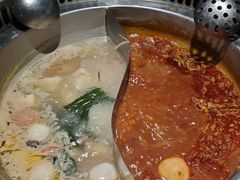 鸳鸯锅-季季红火锅(新建新城吾悦店)