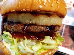 -The Habit Burger Grill 哈比特汉堡(复兴soho店)