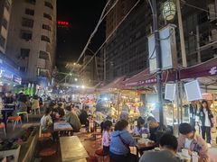 -正宁路小吃夜市