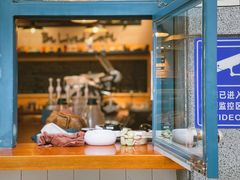 -Be Lived Cafe比例咖啡(摩天轮店)