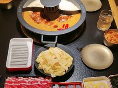 -晓宇重庆火锅(西安荟聚店)