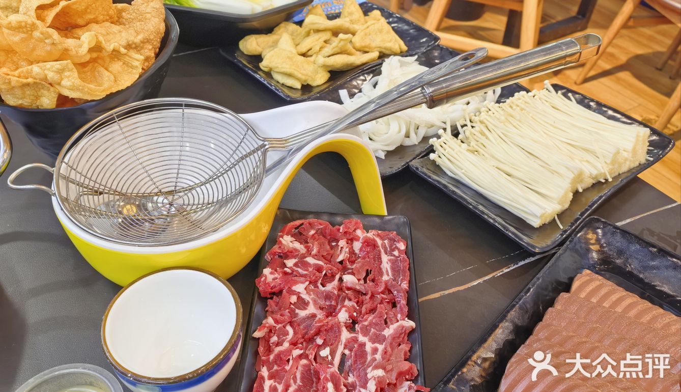 牛肉锅大饱口福～