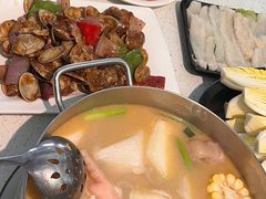 -肥仔文澳门猪骨煲(南京西路店)