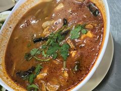 -两兄弟Song Pee Nong(2号店)