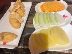 -大匠工房古船木艺术餐厅·猪肚鸡专门店(长白仙岛店)