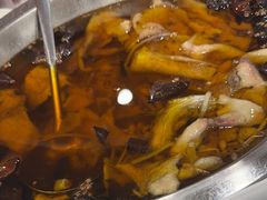 -鑫巴蜀小镇 · 水煮鱼专研店(玉桥店)