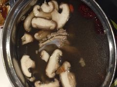 -龙聚德北京烤鸭(沙坪坝华宇A馆店)