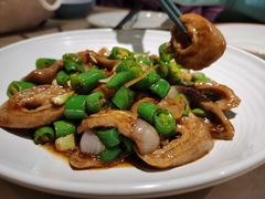 腊八蒜烧肥肠-水煮鱼乡·川京菜(蛇口店)