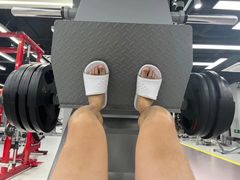 -享受健身·美体塑形馆