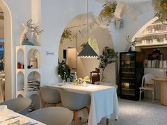 -春树下·树屋花房西餐厅(罍街AS1980店)