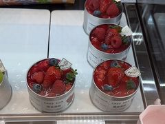 -花花卷卷·鲜食蛋糕(静安久光百货店)