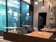 大堂-必胜客(银盆路店)