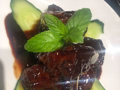 -河畔春天时尚餐厅