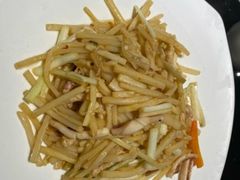 -高第街56号餐厅(泰安万达店)