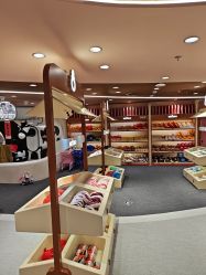 -奈尔宝·国风主题儿童乐园·亲子餐厅(豫园商城店)