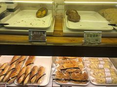 -韩国利尔面包(桂林路店)