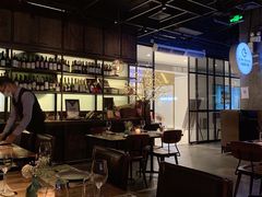 -Carbon莫卡哆·意大利复古集市餐厅(杭州大厦店)