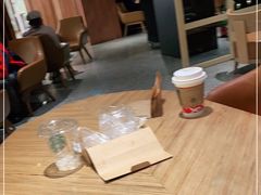 大堂-星巴克臻选(国贸商城首店)