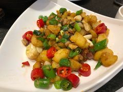 -万重锦·人文川菜馆(骡马市店)