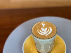 热拿铁-Seesaw Coffee(朝阳大悦城店)