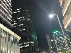 -上海前滩香格里拉大酒店