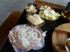 -白洋淀锅里口灶台鱼