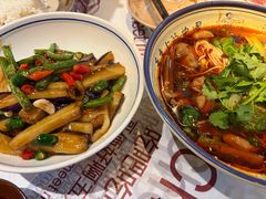 -耙吉吉川味小酒馆(本地人回头店)