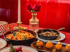 -BROWNSTONE布朗石西班牙餐厅(富城店)