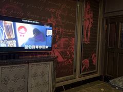 -范特西FANTASY量贩式KTV(民主广场店)