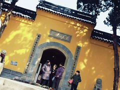 -灵岩山风景区