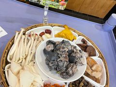 -土连锅·现熬养生汤锅(梁家巷店)