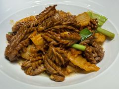 -闫府私房菜·老字号(恒隆店)