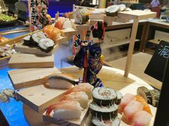 -夏阳湖皇冠假日酒店-自助餐厅