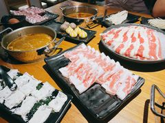 -呷哺呷哺(万达新世界店)
