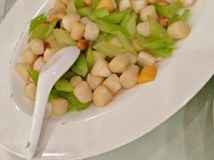 -山明水秀大饭店