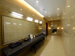 鸿艺会-浦鸿会游泳健身中心·Ambassy Club PD(金桥碧云国际社区店)