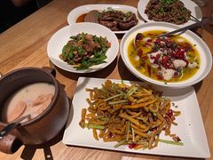 排骨藕汤-顺香居·老字号湖北菜(江汉路店)