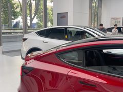 -TESLA 特斯拉(广州天环广场体验店)