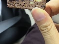 -红宝石·鲜奶小方·海派西点房(南丹店)