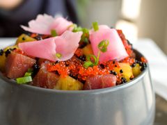 鲔鱼菠萝小碗饭-The Rug Cafe(王府中环店)