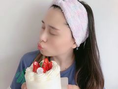 -花花卷卷·鲜食蛋糕(静安久光百货店)