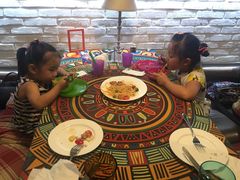 -芭莉与彩虹西餐厅(成都合生汇店)