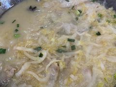 锅仔酸菜白肉-东兴寒舍老北京炸酱面(三里河路店)