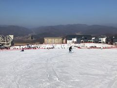 -鳌山滑雪度假区
