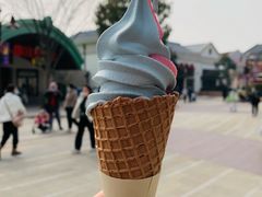 粉海奇旅-喜茶(迪士尼小镇DP店)